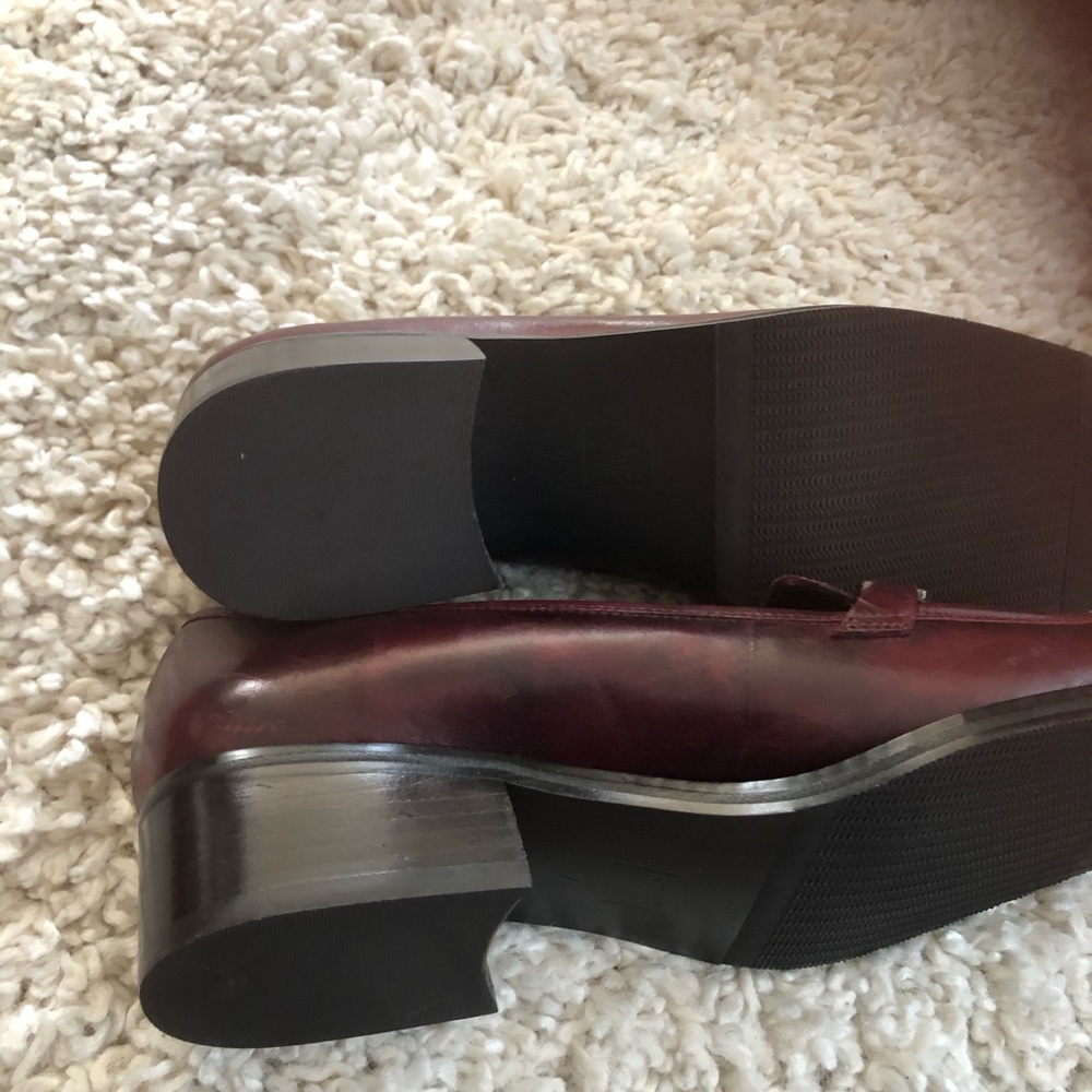 Shoes - Picture 3 of 3